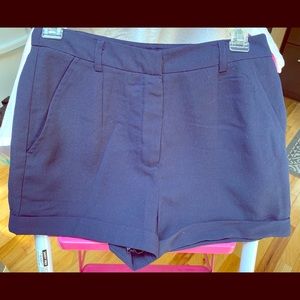 Cuffed Shorts S Never Worn